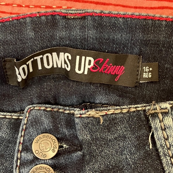 Warehouse One women’s size 16+ reg Dark Blue Skinny capri Jeans / pants - Picture 2 of 15